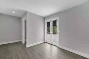 120 NE 25th St, Miami, FL 33137 - Photo 37