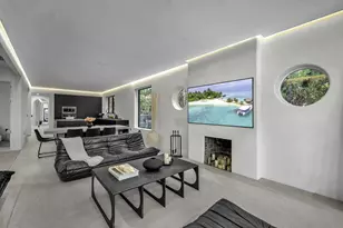 120 NE 25th St, Miami, FL 33137 - Photo 3