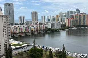 301 174th St, Sunny Isles Beach, FL 33160 - Photo 7