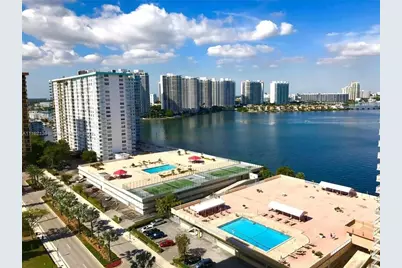 301 174th Street #2210, North Miami Beach, FL 33160 - Photo 35