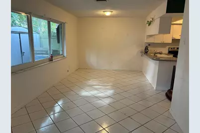 7659 NW 74th Avenue, Tamarac, FL 33321 - Photo 7