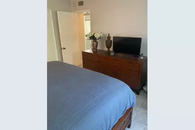 100 SE 6th Avenue #206, Pompano Beach, FL 33060 - Photo 11