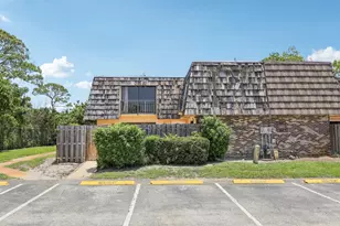 1660 Forest Lakes Cir, West Palm Beach, FL 33406 - Photo 1