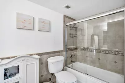 1051 Hillsboro Mile #809E, Pompano Beach, FL 33062 - Photo 19