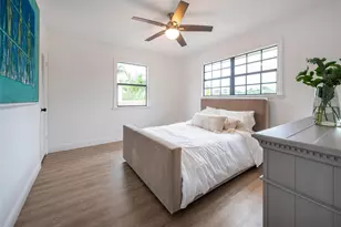 1749 SE 9th St, Fort Lauderdale, FL 33316 - Photo 19