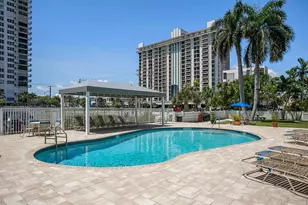 1901 S Ocean Dr, Hollywood, FL 33019 - Photo 13