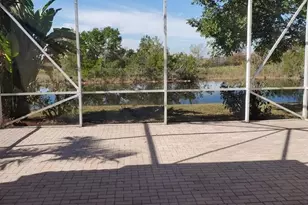 1002 Lavender Cir, Weston, FL 33327 - Photo 11