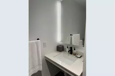 398 NE 5th Street #4015, Miami, FL 33132 - Photo 7