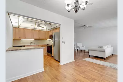 267 Wellington J #267, West Palm Beach, FL 33417 - Photo 5