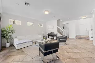 8121 Bautista Way, Palm Beach Gardens, FL 33418 - Photo 11