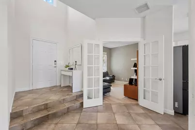 8121 Bautista Way, Palm Beach Gardens, FL 33418 - Photo 7