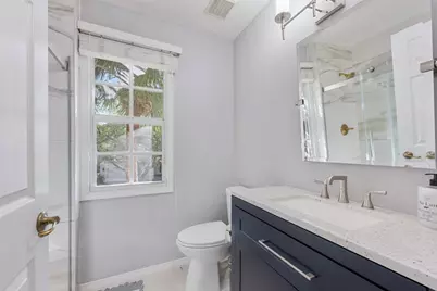 8121 Bautista Way, Palm Beach Gardens, FL 33418 - Photo 21