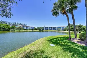 1902 Bermuda Cir, Pompano Beach, FL 33066 - Photo 23