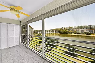 1902 Bermuda Cir, Pompano Beach, FL 33066 - Photo 9