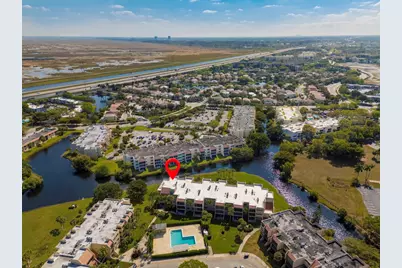 230 Lakeview Drive #201, Weston, FL 33326 - Photo 3