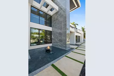 725 Poinciana Drive, Fort Lauderdale, FL 33301 - Photo 9