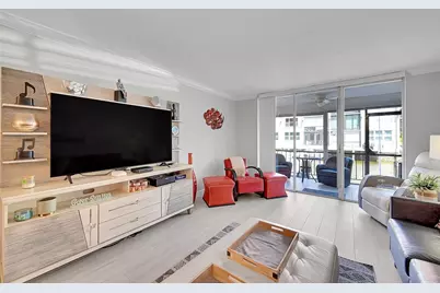 777 S Federal Highway #E107, Pompano Beach, FL 33062 - Photo 7