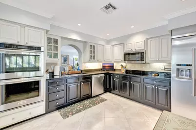 2601 NE 27th Terrace, Fort Lauderdale, FL 33306 - Photo 13