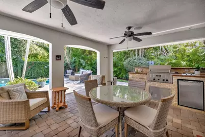 2601 NE 27th Terrace, Fort Lauderdale, FL 33306 - Photo 11