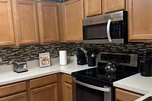 10112 Spyglass Hill Ln, Fort Myers, FL 33966 - Photo 11