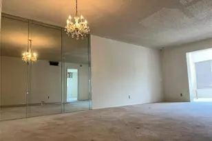 4191 NW 41st St, Lauderdale Lakes, FL 33319 - Photo 13