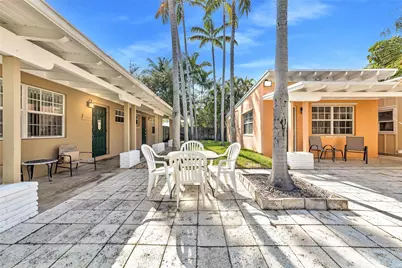 805 NE 17th Avenue #4, Fort Lauderdale, FL 33304 - Photo 1