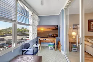 2841 Somerset Dr, Lauderdale Lakes, FL 33311 - Photo 7