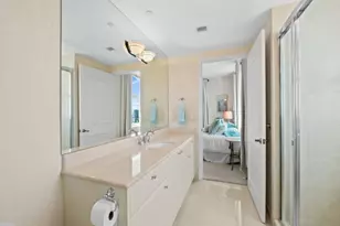 2110 N Ocean Blvd, Fort Lauderdale, FL 33305 - Photo 21