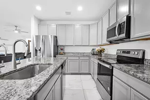 453 NW 36th Ave, Pompano Beach, FL 33069 - Photo 13