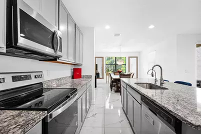 453 NW 36th Avenue, Pompano Beach, FL 33069 - Photo 17