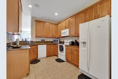 5810 Hampton Hills Boulevard, Tamarac, FL 33321 - Photo 17