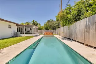 3213 Dover Rd, Pompano Beach, FL 33062 - Photo 7