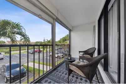 608 Sea Pine Way #D2, Greenacres, FL 33415 - Photo 11