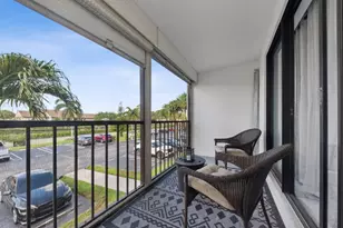 608 Sea Pine Way, Greenacres, FL 33415 - Photo 11