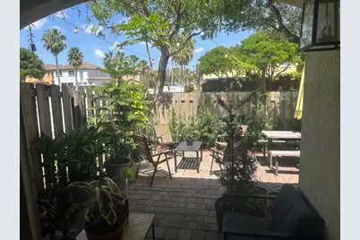 8691 NW 112th Court, Doral, FL 33178 - Photo 9