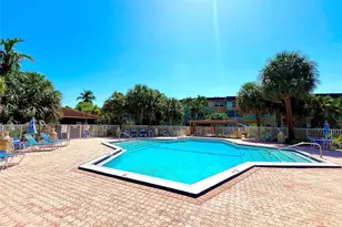 5001 W Oakland Park Blvd, Lauderdale Lakes, FL 33313 - Photo 29