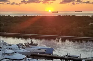 1040 Seminole Dr, Fort Lauderdale, FL 33304 - Photo 13