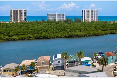 392 Nettles Boulevard, Jensen Beach, FL 34957 - Photo 37