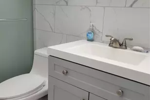 800 SW 11th Ave, Hallandale Beach, FL 33009 - Photo 9