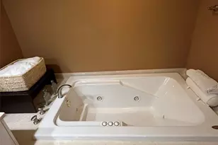 16500 Collins Ave, Sunny Isles Beach, FL 33160 - Photo 25