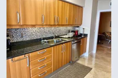 16500 Collins Avenue #2052, Sunny Isles Beach, FL 33160 - Photo 13