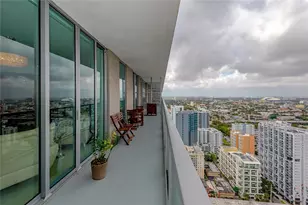 1111 SW 1st Ave, Miami, FL 33130 - Photo 17