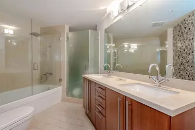 1111 SW 1st Avenue #PH3920, Miami, FL 33130 - Photo 15