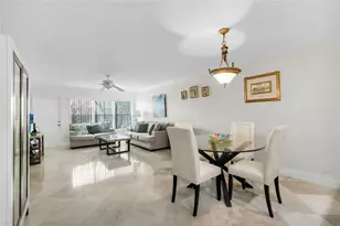 18940 Stewart Cir, Boca Raton, FL 33496 - Photo 11