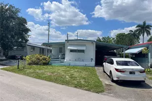 8581 SW 20th Pl, Davie, FL 33324 - Photo 1