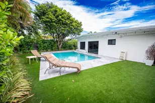 18560 NE 20th Ct, North Miami Beach, FL 33179 - Photo 21