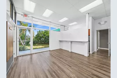 2700 E Oakland Park Boulevard, Fort Lauderdale, FL 33306 - Photo 17