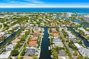 2342 NE 26th St, Lighthouse Point, FL 33064 - Photo 31