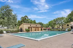 3691 Cocoplum Cir, Coconut Creek, FL 33063 - Photo 23