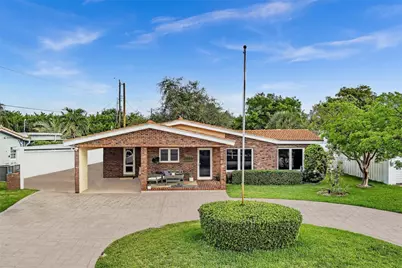 1311 NE 42nd Street, Oakland Park, FL 33334 - Photo 1